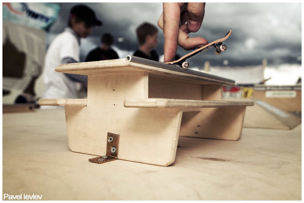 Fingerboarding 4.jpg